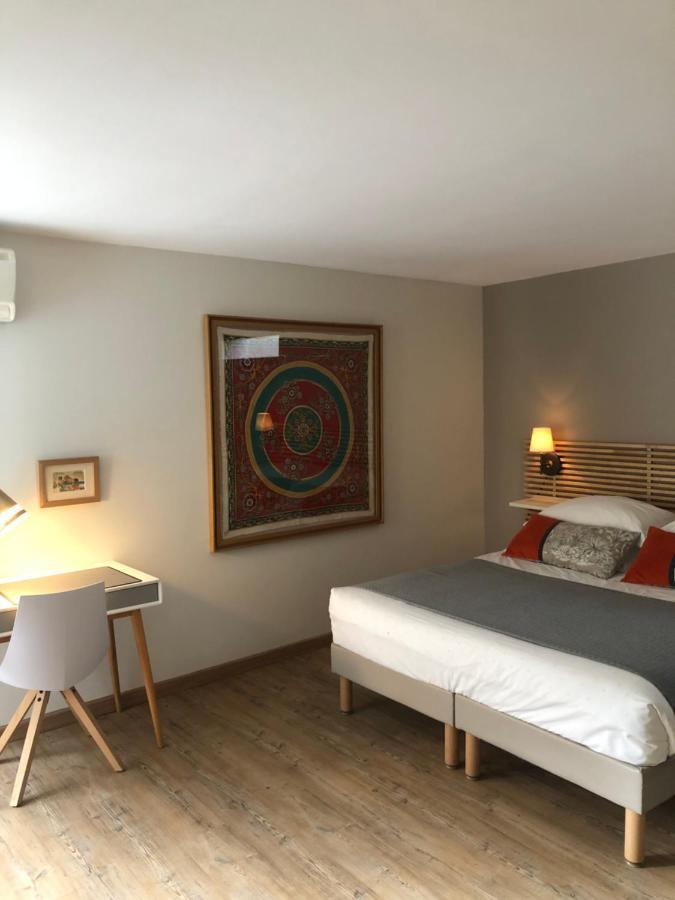 Couette Et Cafe Hotel Montpellier Bagian luar foto