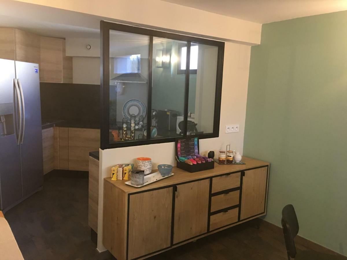 Couette Et Cafe Hotel Montpellier Bagian luar foto
